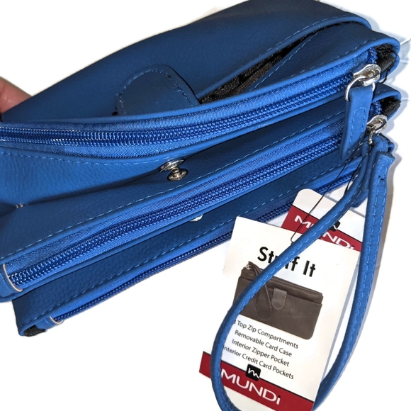 Mundi 3 Zipper Wristlet Wallet - Picture 2 of 6